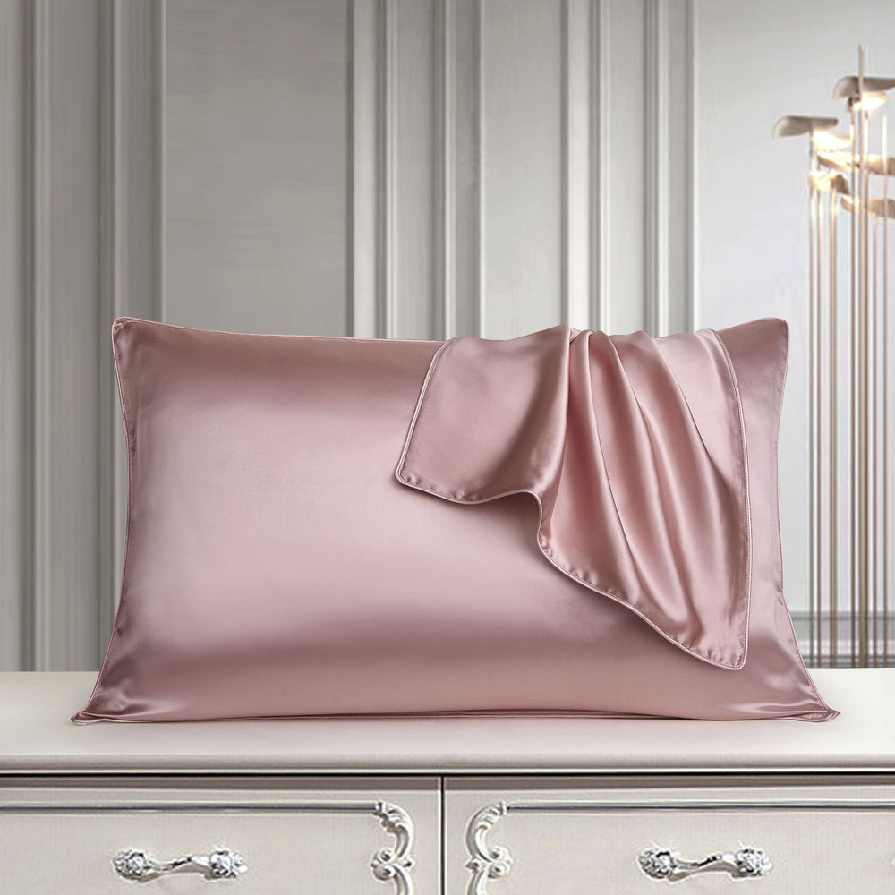 Rose Bouton de Cerisier